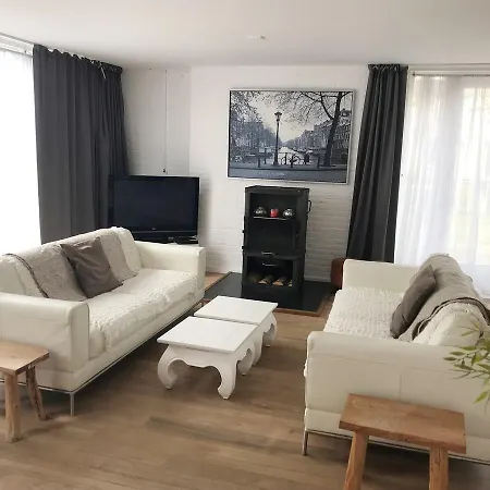 Villa Zeeweg *