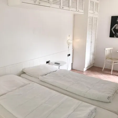 Zeeweg Villa *