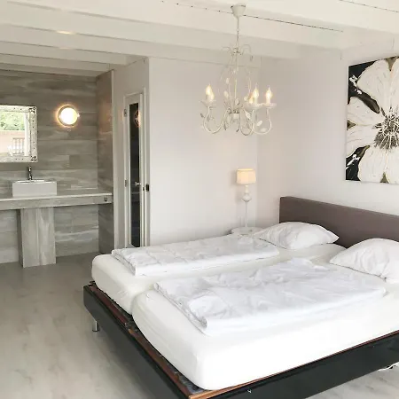 Villa Zeeweg